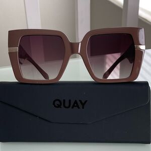 NWT QUAY Notorious Sunglasses